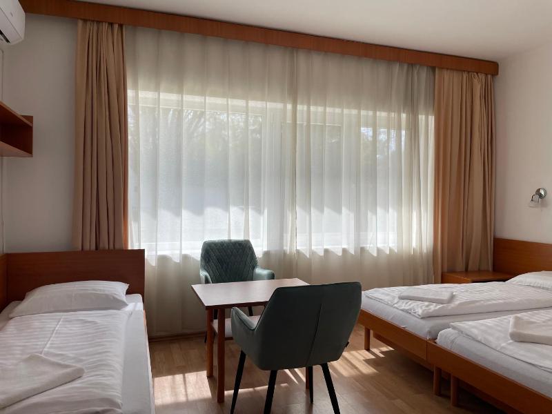  Premium Triple Room- Ground Floor image 4