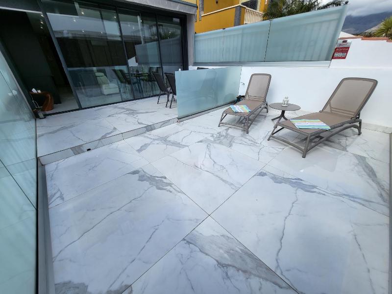 Sea View Luxury Apartment - Playa del Duque - image 12