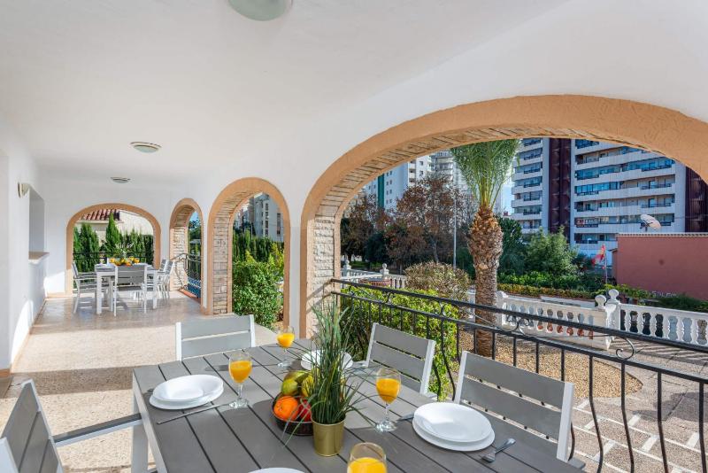 Villa Caleta - PlusHolidays - image 4