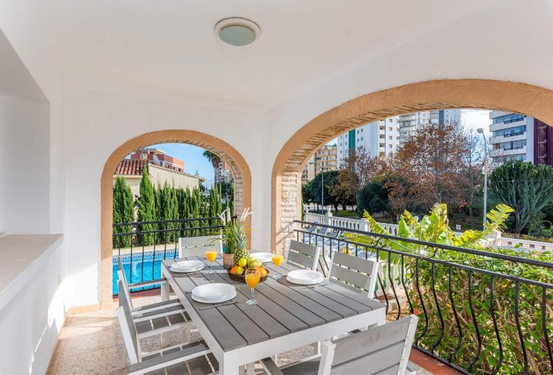 Villa Caleta - PlusHolidays - image 16