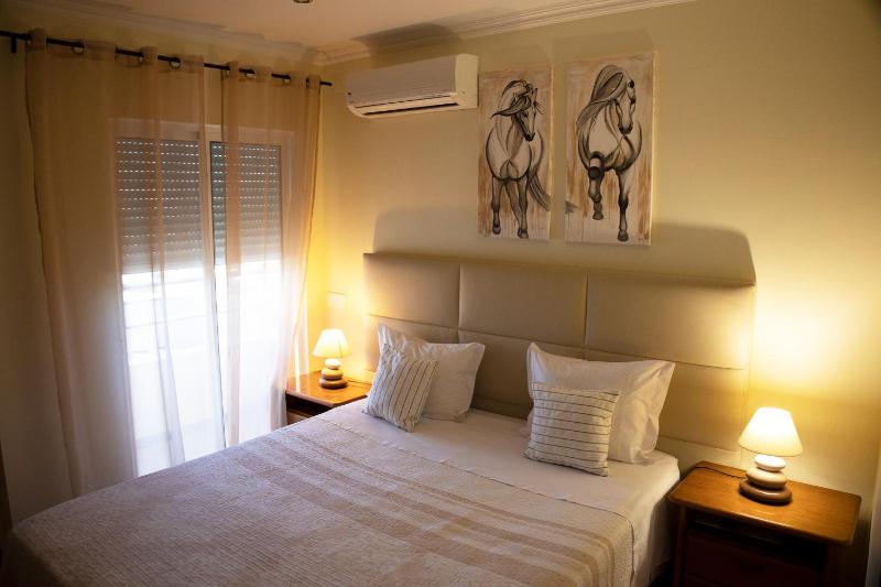 Double Room image 3
