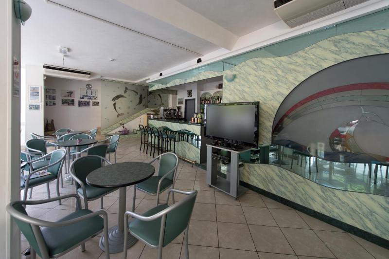 Hotel Pacific - image 28