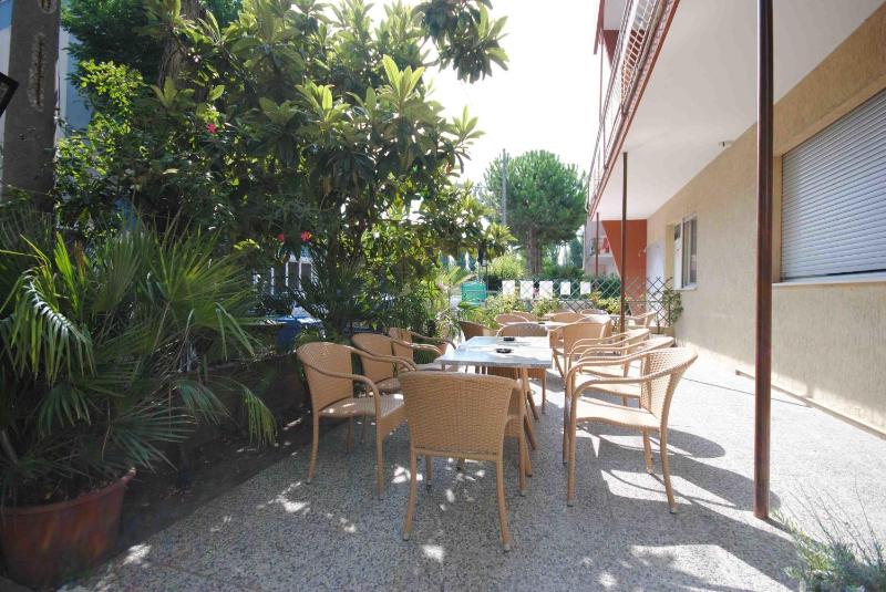 Hotel Pacific - image 25