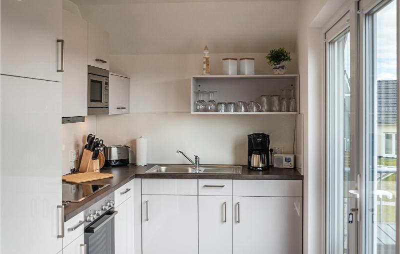 Gorgeous Apartment In Büsum With Sauna - image 2