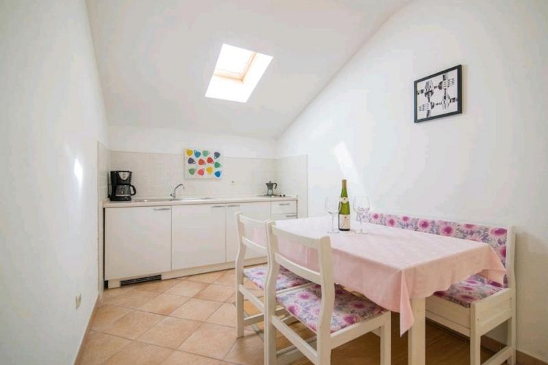 Family-friendly apartments with swimming pool Supetar Brac - 16774 - image 27