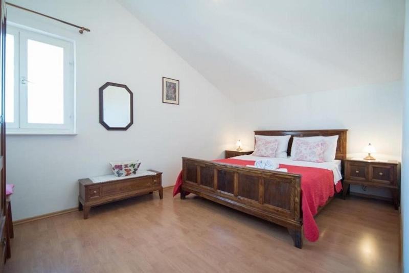 Family-friendly apartments with swimming pool Supetar Brac - 16774 - image 23