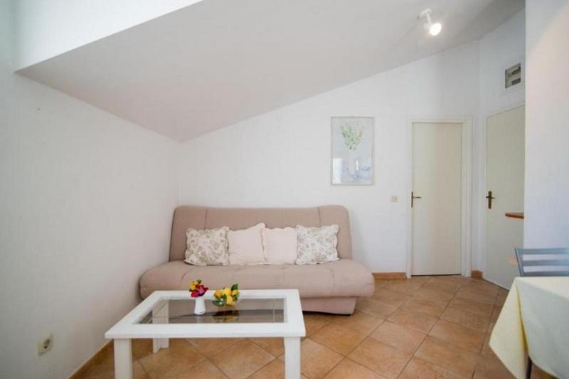 Family-friendly apartments with swimming pool Supetar Brac - 16774 - image 12