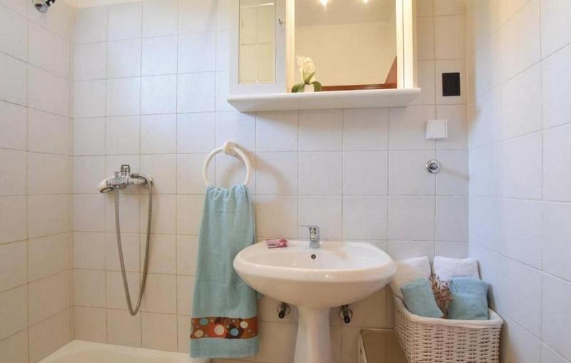 Family-friendly apartments with swimming pool Supetar Brac - 16774 - image 39