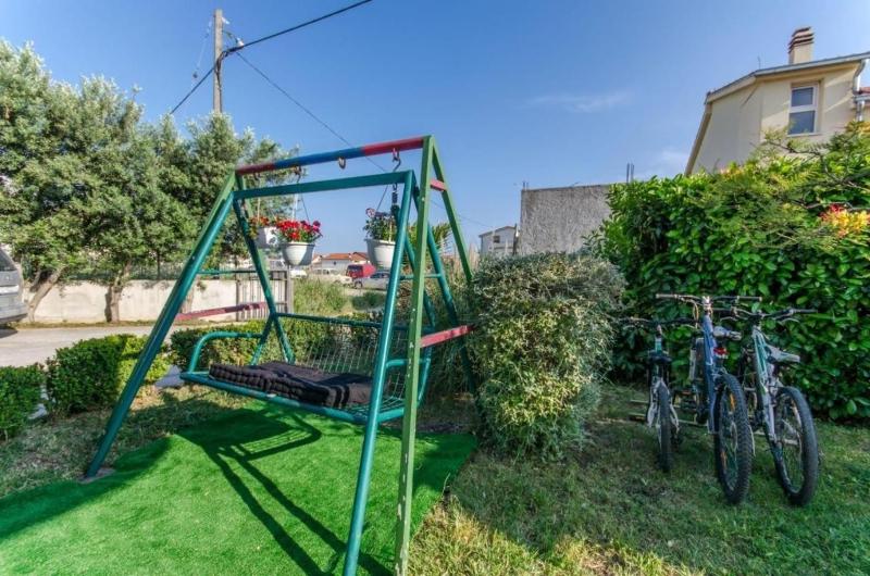 Apartments with parking space Kastel Novi Kastela - 20997 - image 7