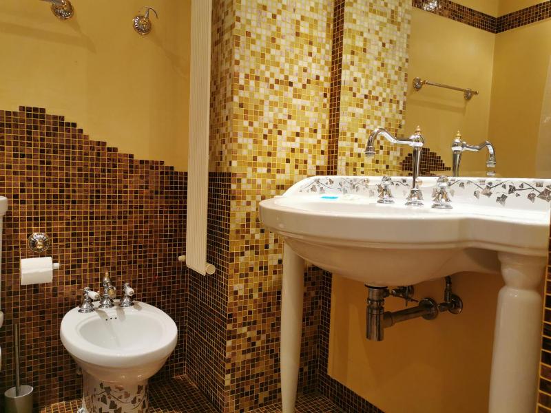 Superior Double Room - Split Level image 3