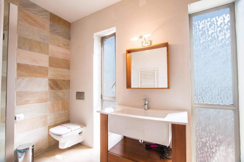 Deluxe Villa image 4