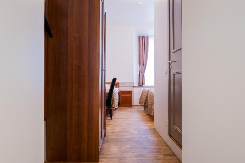 Triple Room image 4