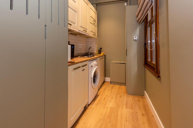 Superior Apartment image 4