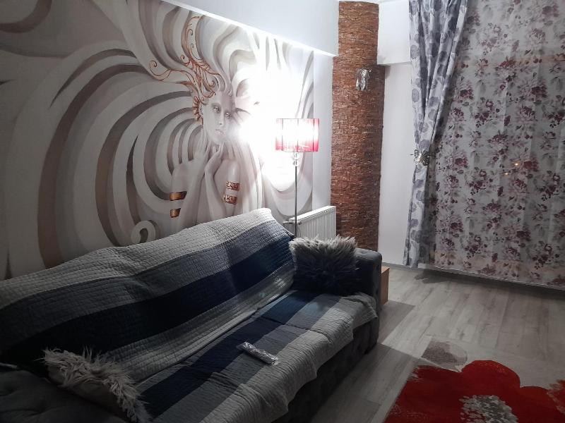 Apartment image 3