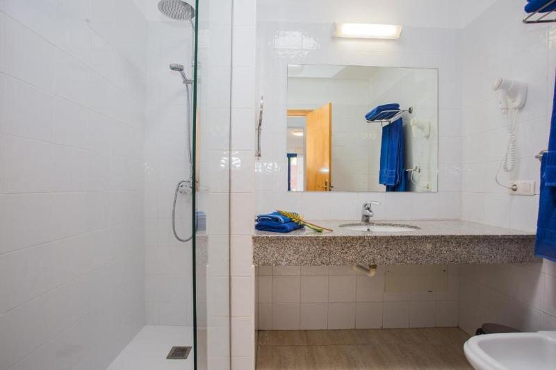 Two-Bedroom Villa image 1