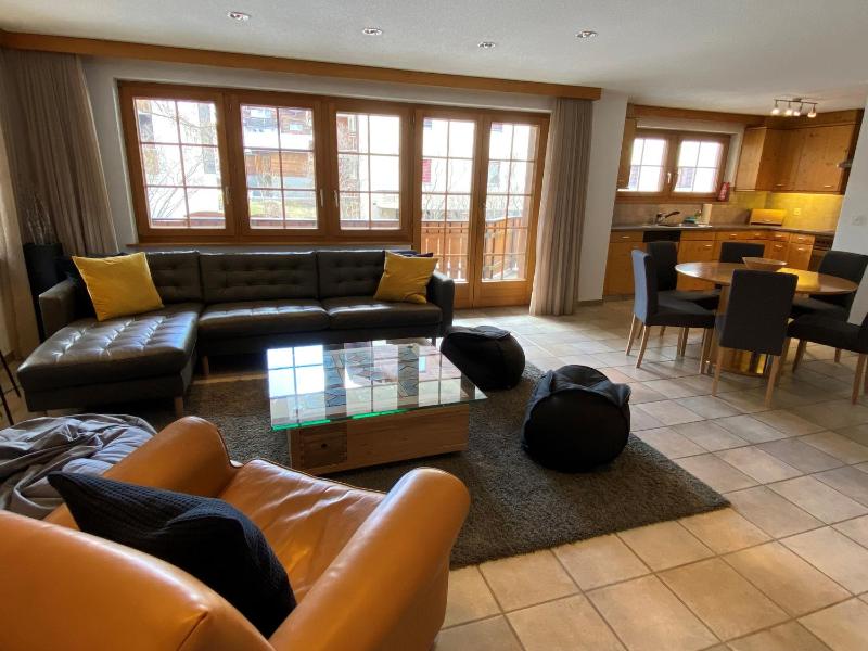 Three-Bedroom Apartment with Garden View image 4