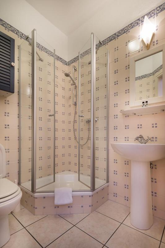 Economy Double Room - ideally for 1 Person image 2