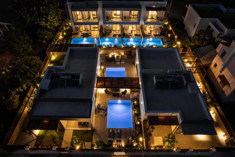 Sezian Boutique Homes and Villas - image 21