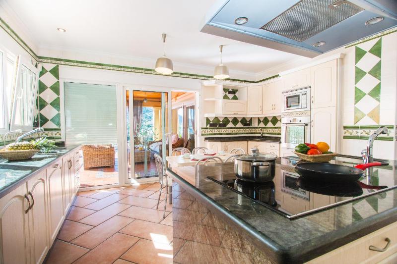 Villa Encanto - PlusHolidays - image 27