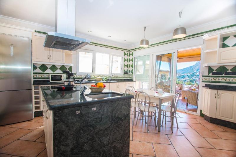 Villa Encanto - PlusHolidays - image 14