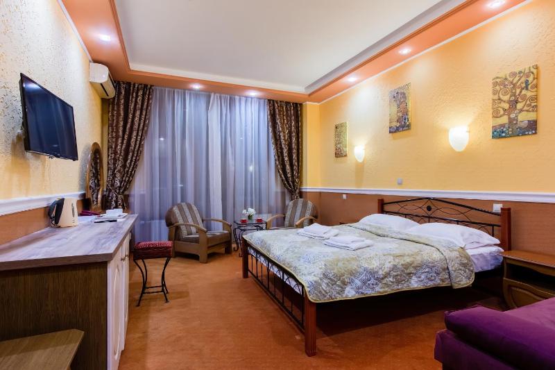Deluxe Room image 1