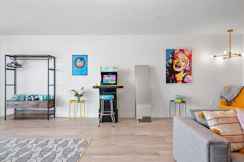 Lofts of Aventura - image 7