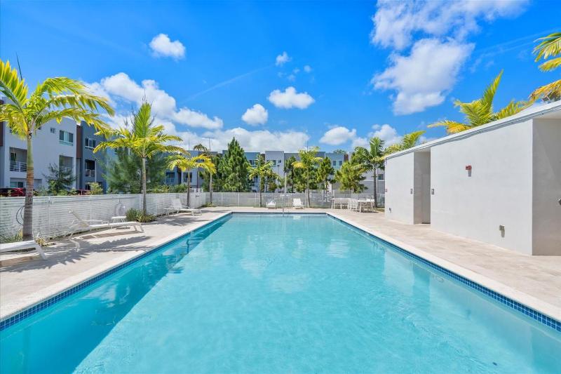 Lofts of Aventura - image 1