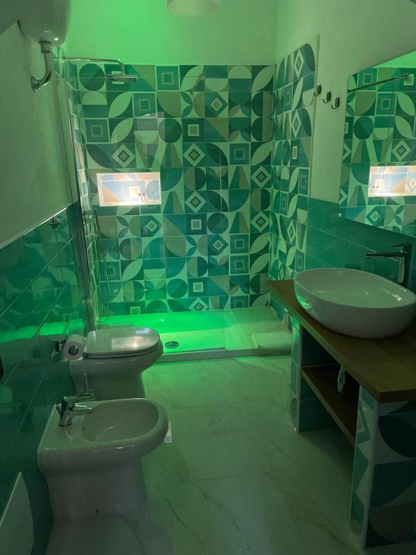 Double Room image 2