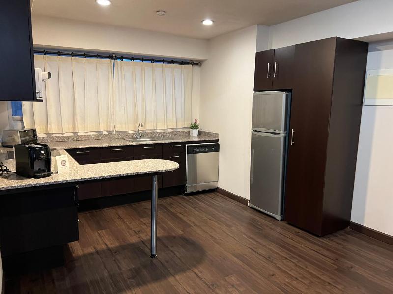 St Isidro Suites Corporate Housing SPA & Wellness Center - image 34