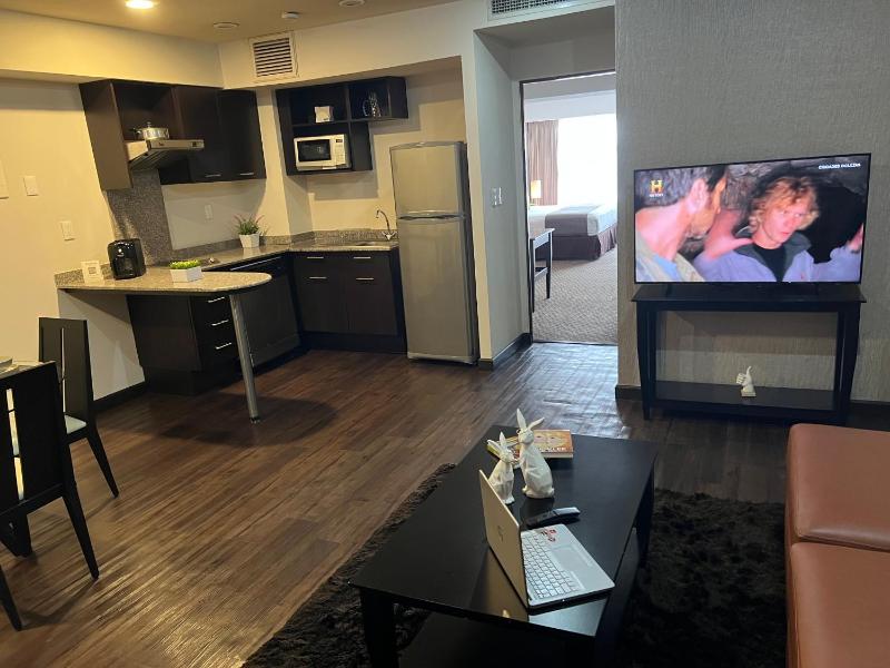 St Isidro Suites Corporate Housing SPA & Wellness Center - image 7