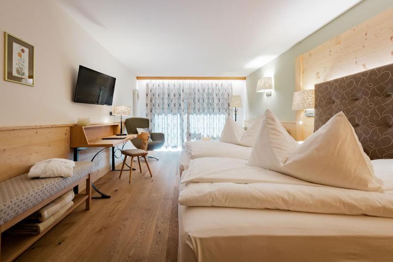 Junior Suite image 3