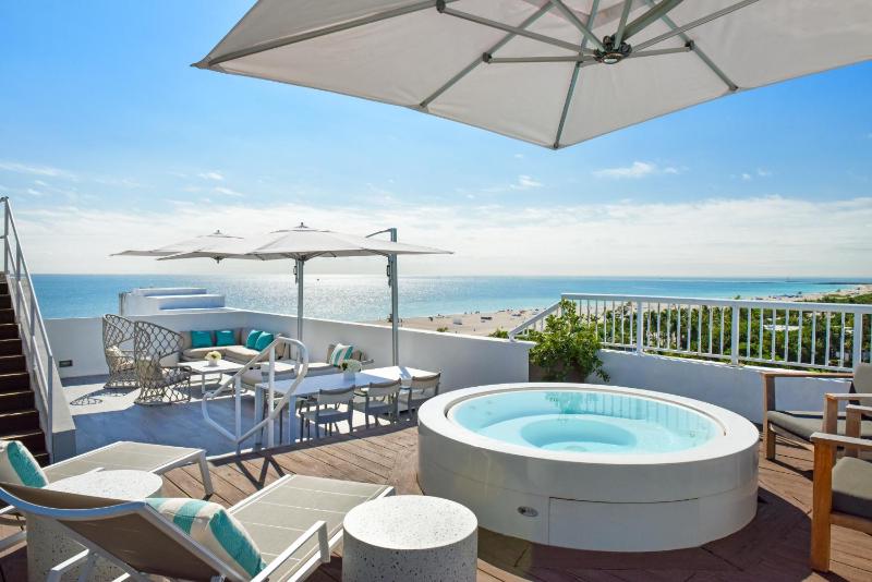 Victoria Penthouse Suite image 2