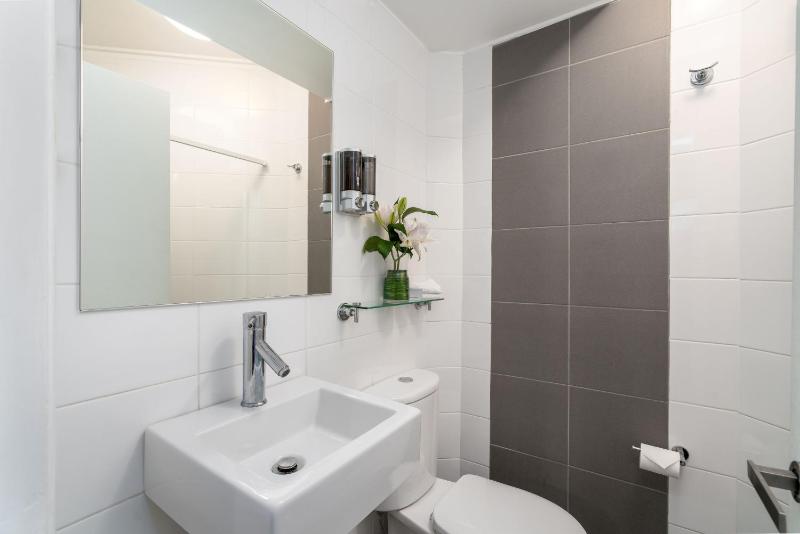 Standard Double or Twin Room image 3
