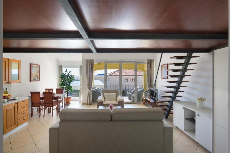 Apartment - Split Level image 1