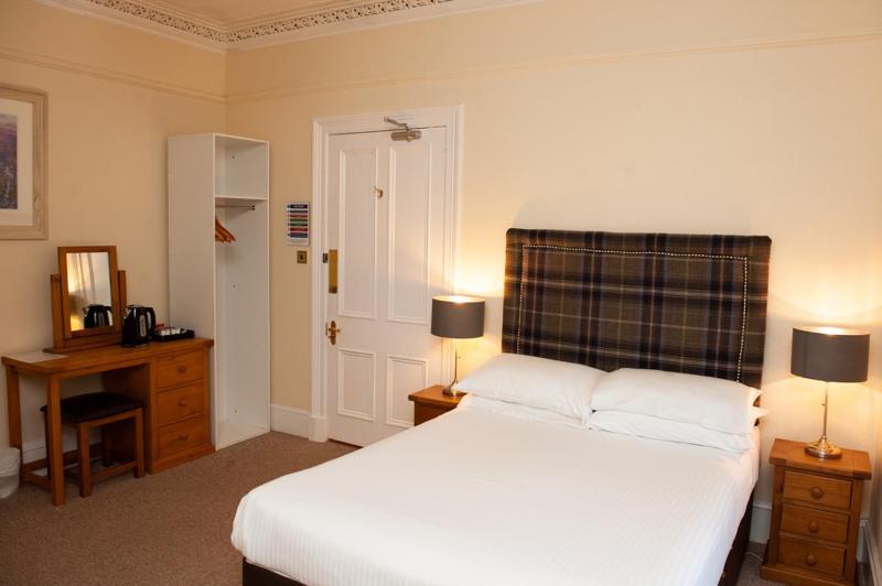 Double Room image 1