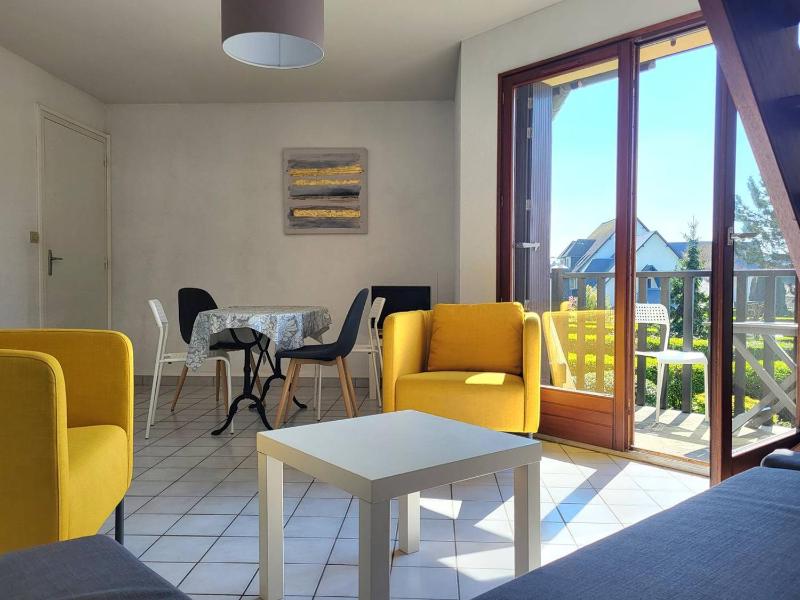 Charmant Duplex Près de la Plage à Cabourg - Balcon Sud, 4 pers., Tout équipé - FR-1-465-93 Images