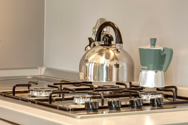 Sprone Apartment by Mamo Florence - image 7