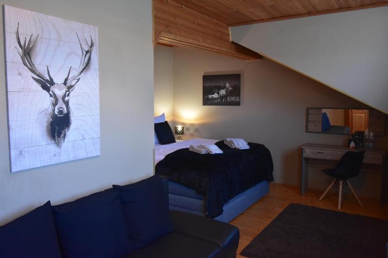 Double Room image 1