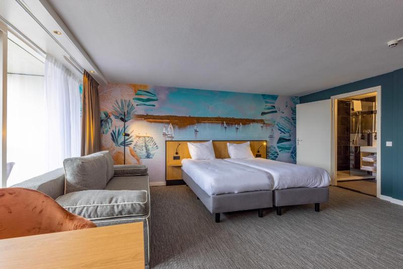 Comfort Twin Room image 1