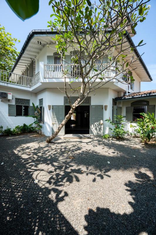 Bellini Blue Villa - image 14