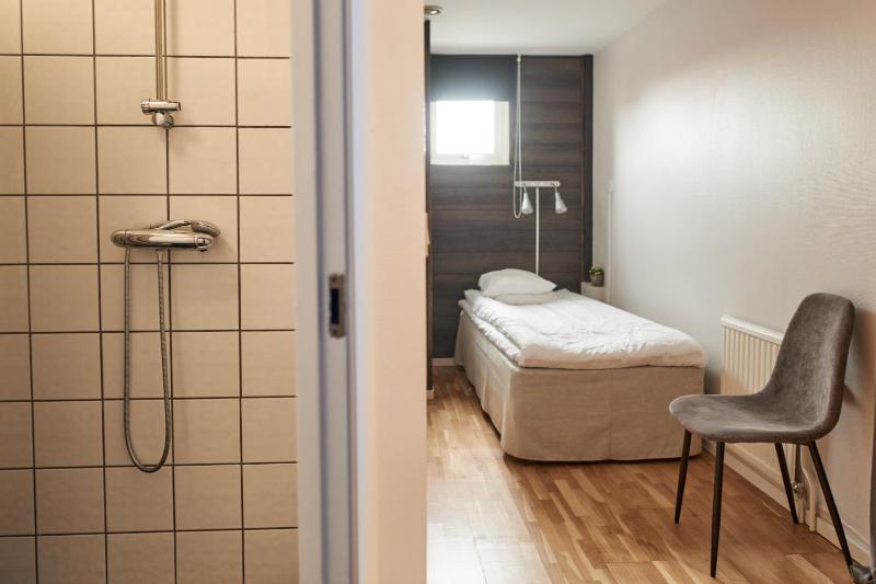 Economy Single Room image 2
