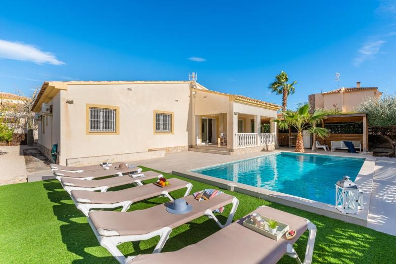 Villa Mila 10 - PlusHolidays - image 19