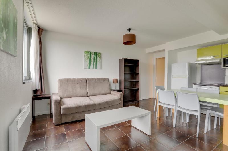 Apartment with 1 Sofa Bed, 1 Double Bed and 2 Single Beds image 3