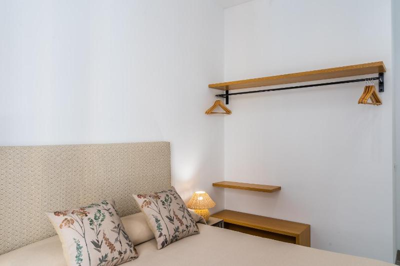 CASA DE LA VEGA SUITES - image 22