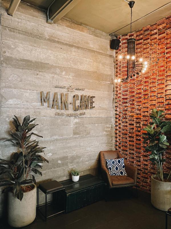 Man Cave Hostel Vientiane - image 4