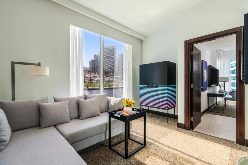 Superior Suite image 2