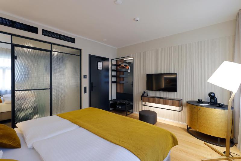 Superior Double or Twin Room image 3