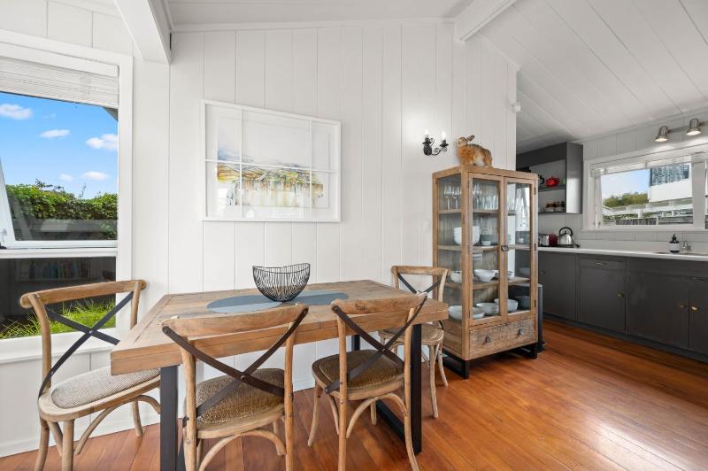 Mid-Century Charm - Taupo Holiday Home - image 20