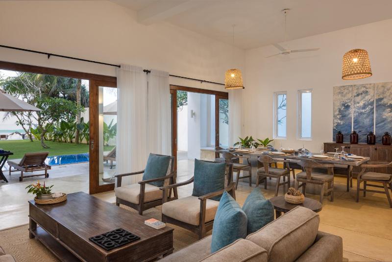 Teal Ahangama - Beach Front Villa - image 1