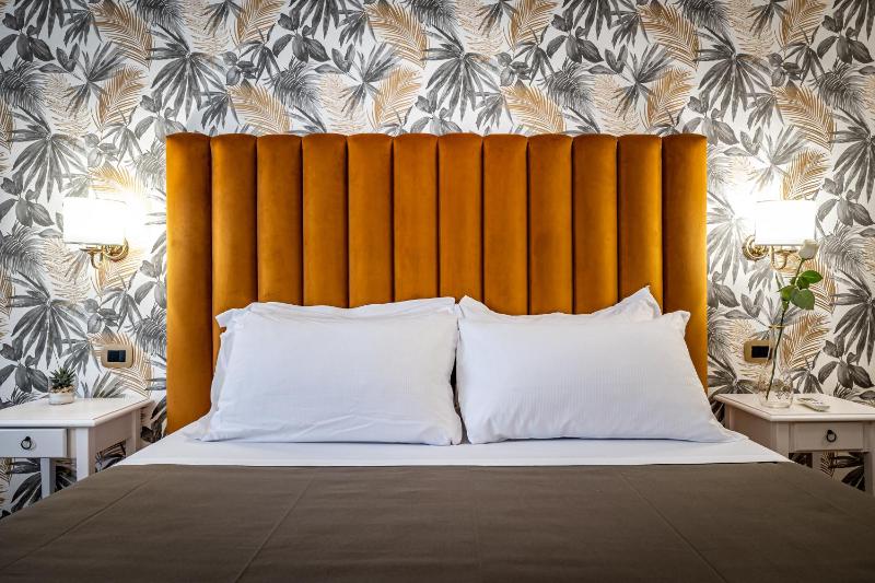 Superior Double Room image 3